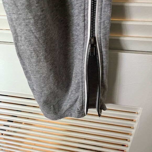 Great pair of French terry side-zip track pants by Threads 4 Thought, large. - Picture 2 of 6